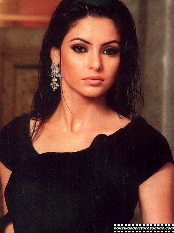 Aamna Sharif - aamna_sharif_007_hu.jpg