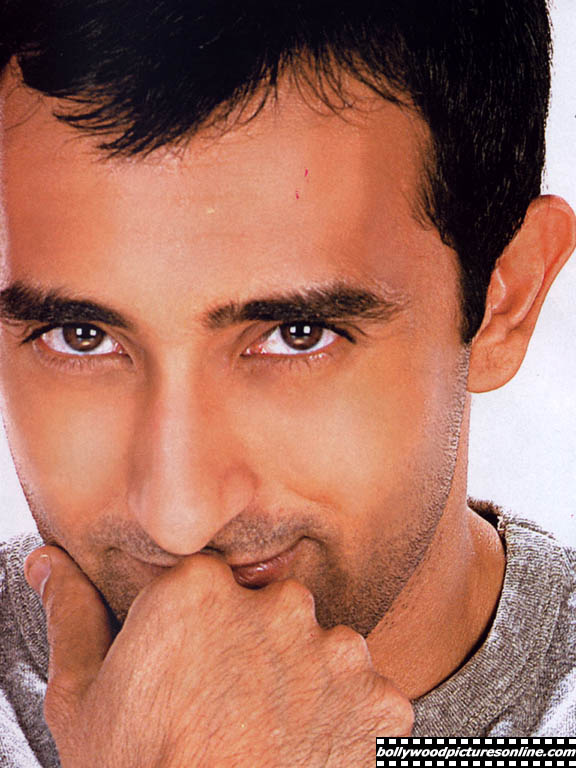 Akshaye Khanna - akshaye_khanna_002_yg.jpg