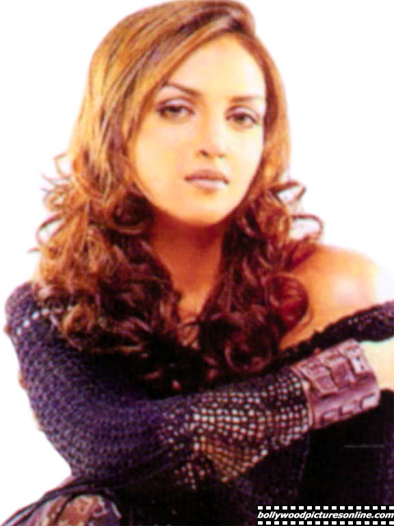 Esha Deol - esha_deol_006_qt.jpg