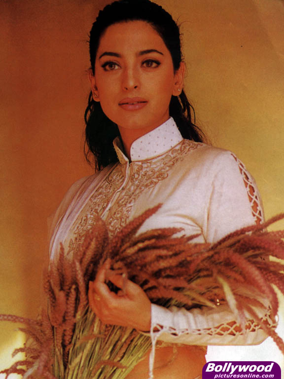 Juhi Chawla - juhi_chawla_006_pt.jpg