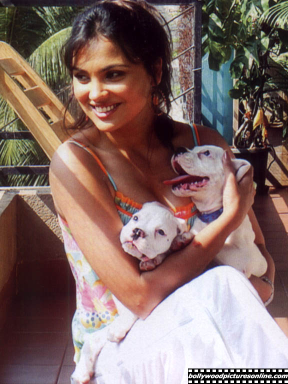 Lara Dutta - lara_dutta_012_pt.jpg