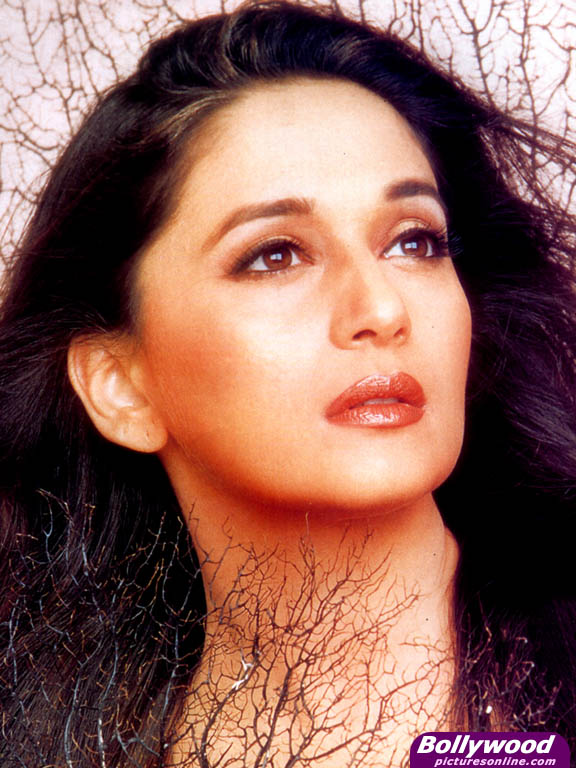 Madhuri Dixit - madhuri_dixit_007_fo.jpg