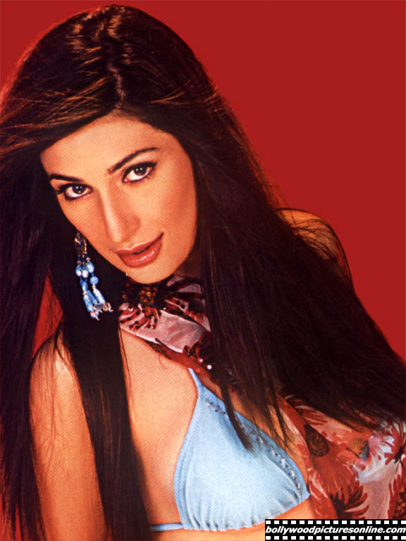 Negar Khan - negar_khan_001_tv.jpg