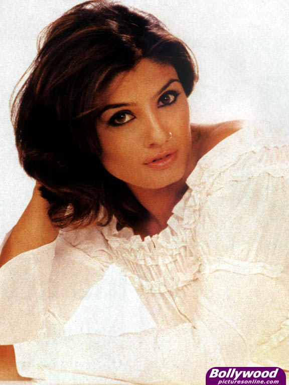 Raveena Tandon - raveena_tandon_011_hh.jpg