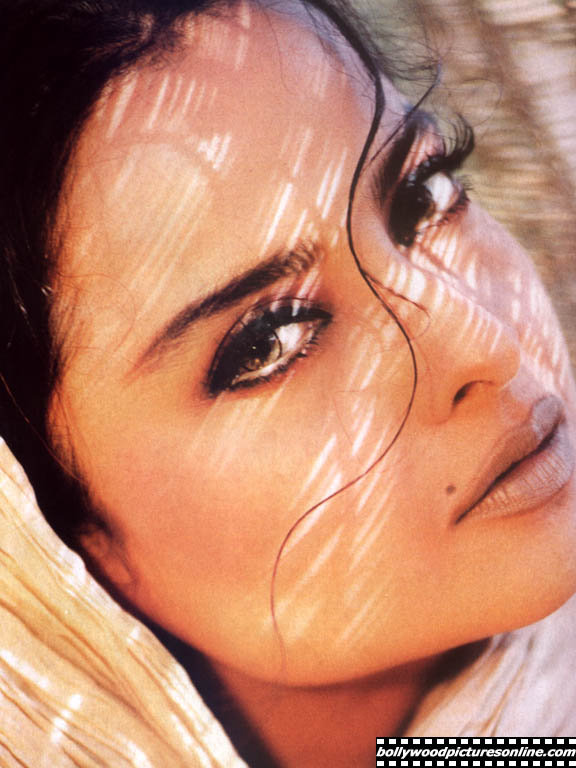 Rekha - rekha_005_yd.jpg