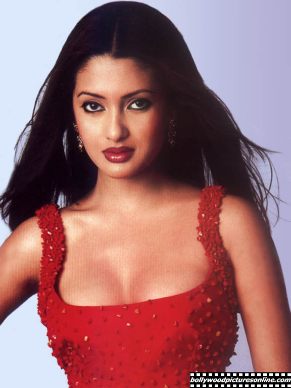 Riya Sen - riya_sen_007_fo.jpg