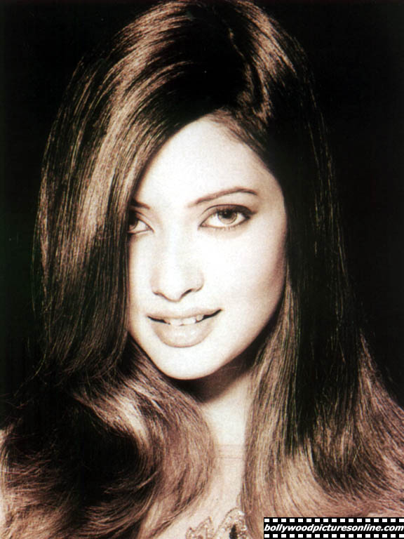 Riya Sen - riya_sen_013_dr.jpg