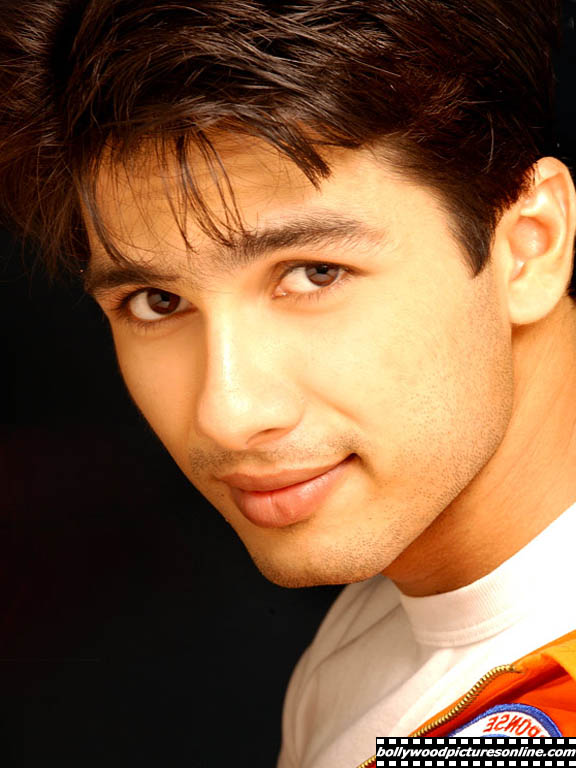 Shahid Kapoor - shahid_kapoor_007_ql.jpg