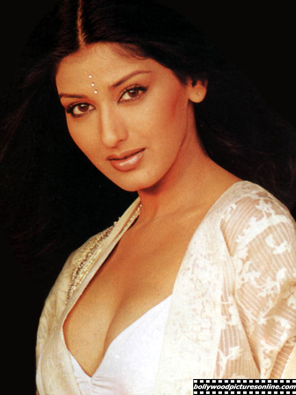 Sonali Bendre - sonali_bendre_009_kx.jpg