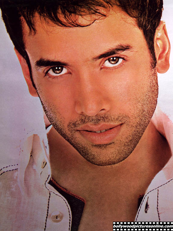 Tushar Kapoor - tushar_kapoor_009_iz.jpg