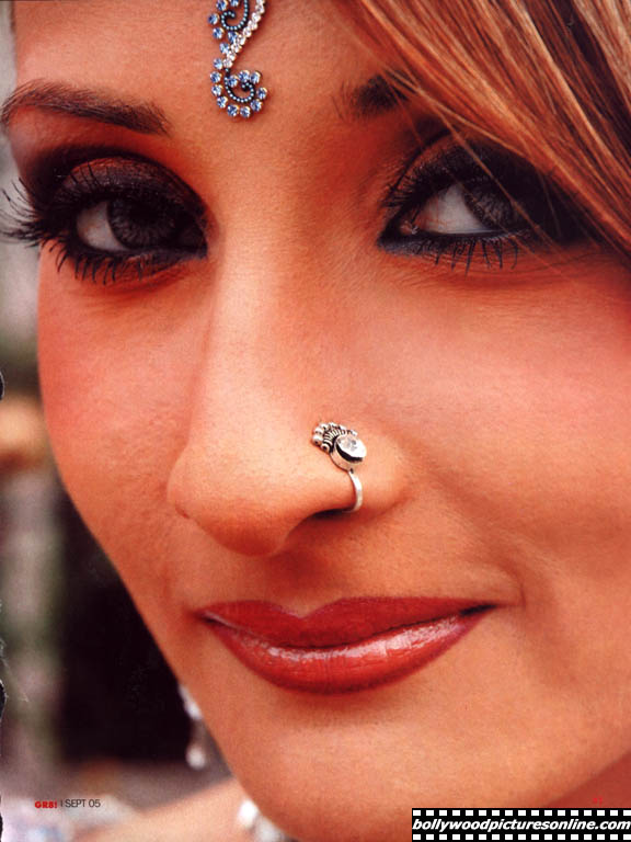 Urvashi Dholakia - urvashi_dholakia_003_ru.jpg