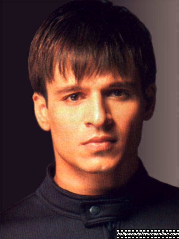 Vivek Oberoi - vivek_oberoi_003_nn.jpg