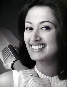 Gayatri Joshi - gayatri_joshi_007.jpg